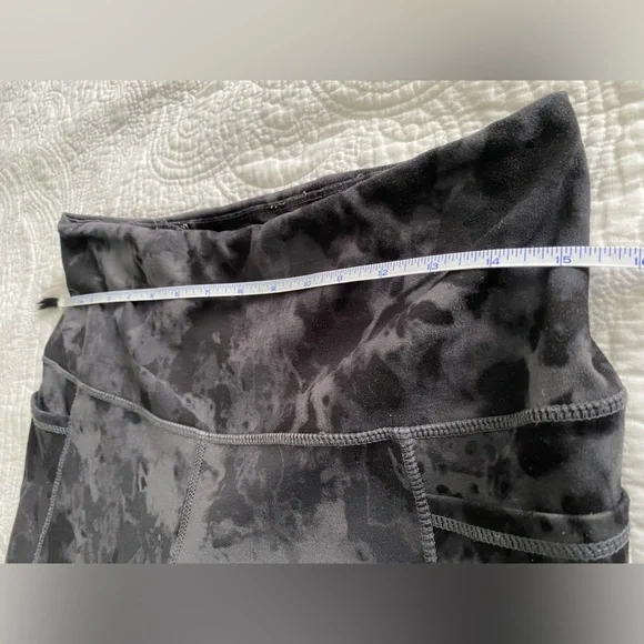 Danskin Grey and Black Tie Dye Leggings Size L - Picture 5 of 6
